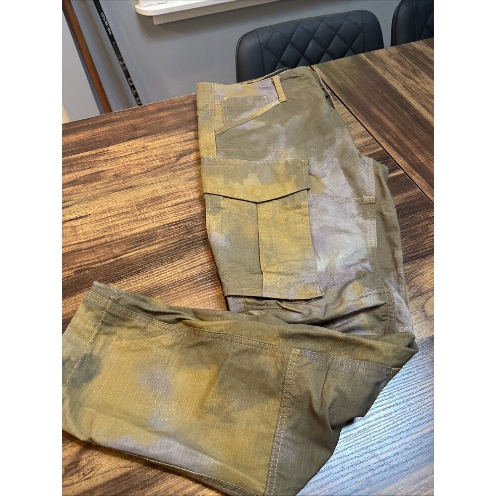 Men’s G-Star Raw Rovic Zip 3D Regular Tapered Cargo Pants . Size 34 x 32